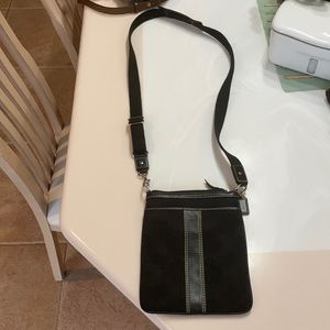 Black Coach printed crossbody!